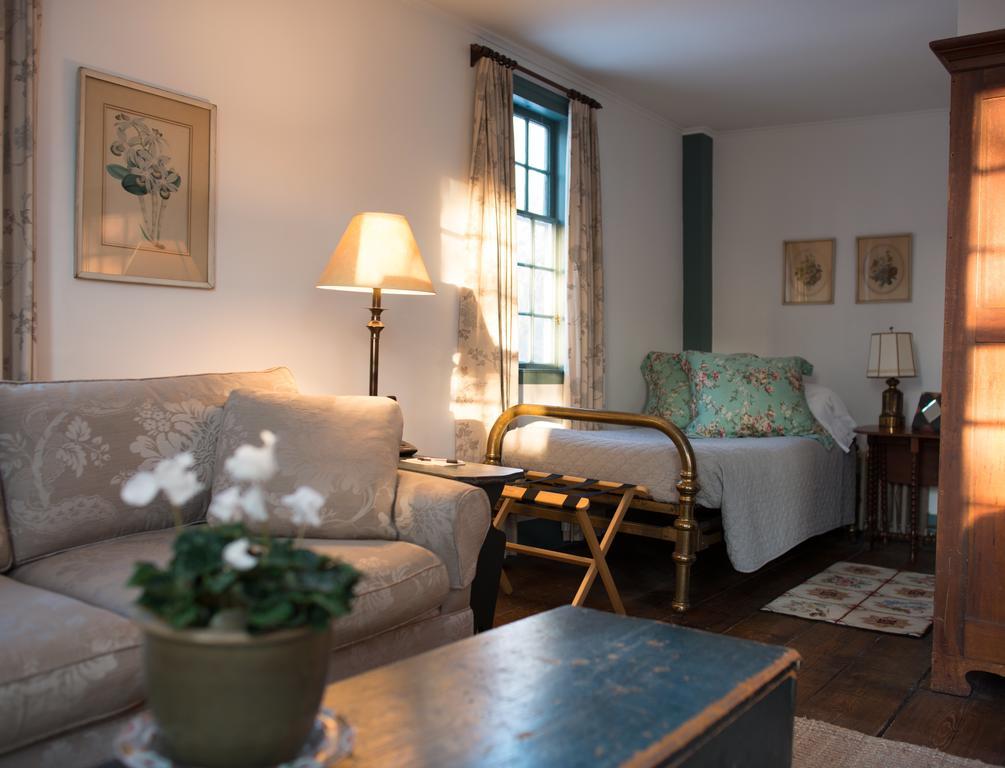 The Old Inn On The Green New Marlborough Номер фото
